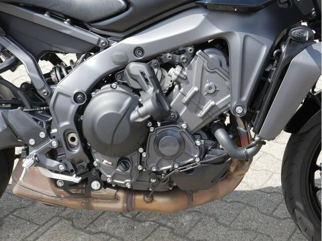 Angebot Yamaha MT-09 Y-AMT 35kW Bild 5: Angebot Yamaha MT-09 Y-AMT 35kW