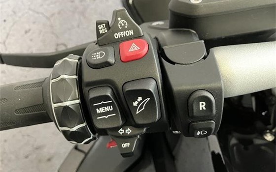 Gebrauchtmotorrad BMW K 1600 GT - Bild 9