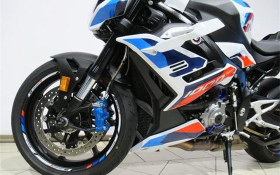 Gebrauchtmotorrad BMW M 1000 R - Bild 13 Gebrauchtmotorrad BMW M 1000 R - Bild 13