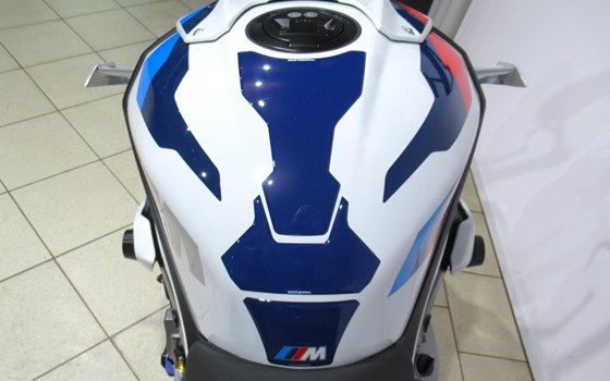 Gebrauchtmotorrad BMW M 1000 R - Bild 19