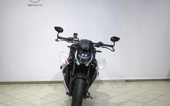 Gebrauchtmotorrad BMW M 1000 R - Bild 3 Gebrauchtmotorrad BMW M 1000 R - Bild 3