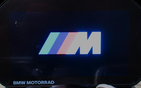 Gebrauchtmotorrad BMW M 1000 R - Bild 6