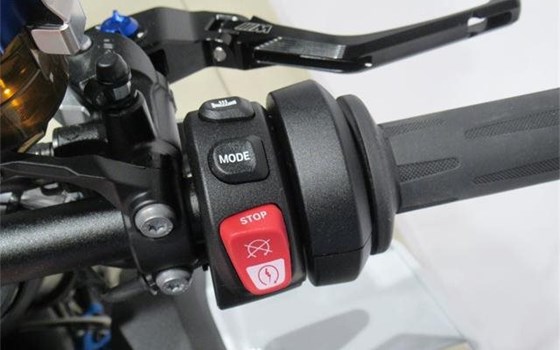 Gebrauchtmotorrad BMW M 1000 R - Bild 9 Gebrauchtmotorrad BMW M 1000 R - Bild 9