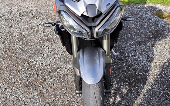 Gebrauchtmotorrad Triumph Street Triple RS - Bild 6 Gebrauchtmotorrad Triumph Street Triple RS - Bild 6