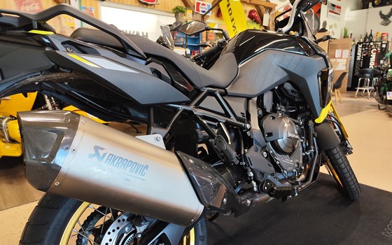 Gebrauchtmotorrad Suzuki V-Strom 800 - Bild 3 Gebrauchtmotorrad Suzuki V-Strom 800 - Bild 3