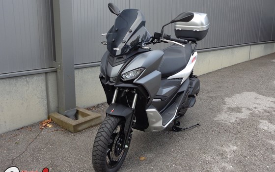 Neufahrzeug Aprilia SR GT 200 - Bild 2 Neufahrzeug Aprilia SR GT 200 - Bild 2