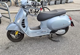 Gebrauchte Vespa GTS 300 Super Tech Gebrauchte Vespa GTS 300 Super Tech