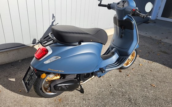 Neufahrzeug Vespa Primavera 125 Officina 8 - Bild 3