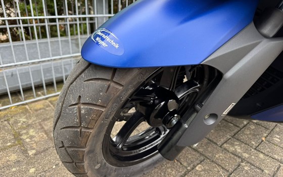 Gebrauchtmotorrad Kymco New Downtown 350i ABS - Bild 9