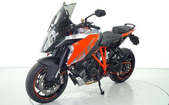 Motorrad Occasion KTM 1290 Super Duke GT - Bild 3