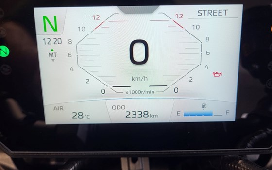 Gebrauchtmotorrad Yamaha MT-09 Y-AMT - Bild 2 Gebrauchtmotorrad Yamaha MT-09 Y-AMT - Bild 2