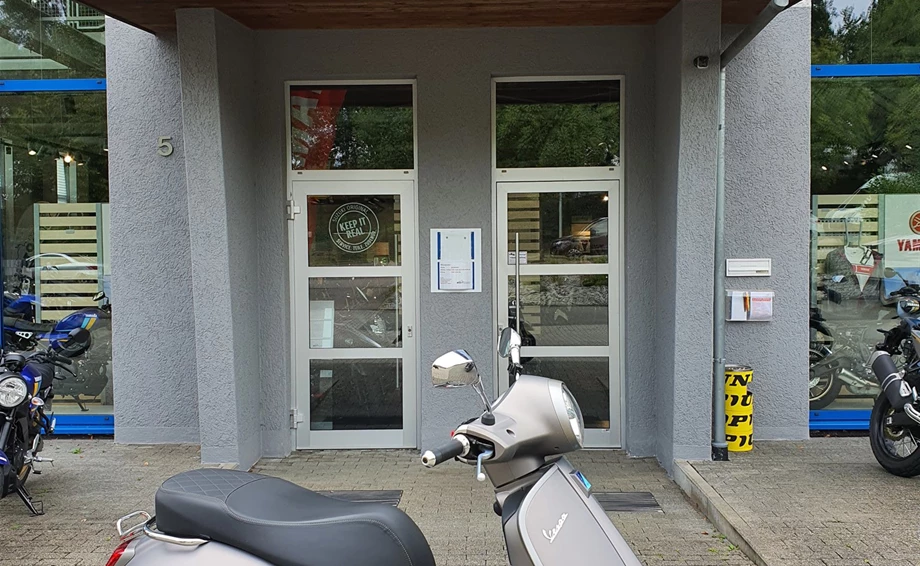 Angebot Vespa GTS 300 Bild 2: Angebot Vespa GTS 300