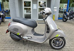 Gebrauchte Vespa GTS 300