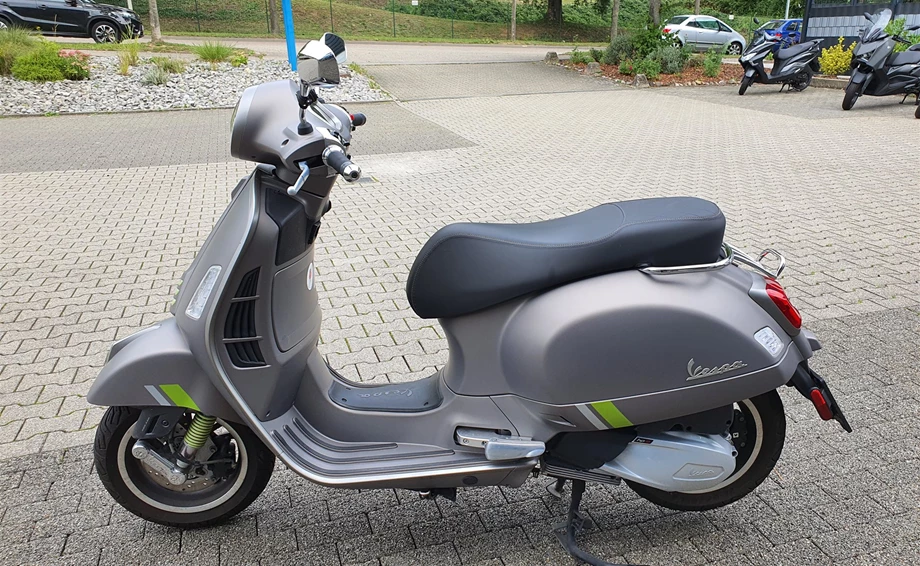 Angebot Vespa GTS 300 Bild 4: Angebot Vespa GTS 300