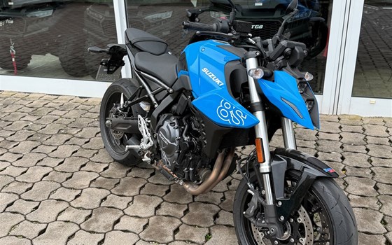 Gebrauchtmotorrad Suzuki GSX-8S - Bild 1