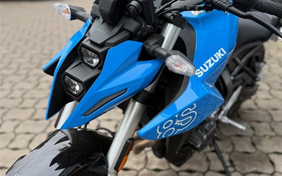 Gebrauchtmotorrad Suzuki GSX-8S - Bild 6