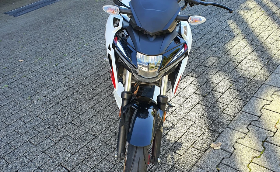 Angebot Suzuki GSX-S125 Bild 3: Angebot Suzuki GSX-S125