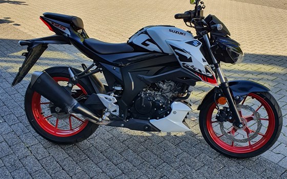 Gebrauchtmotorrad Suzuki GSX-S125 - Bild 1