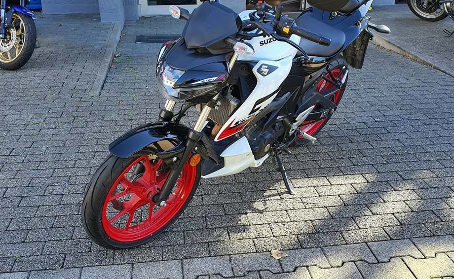 Angebot Suzuki GSX-S125 Bild 4: Angebot Suzuki GSX-S125