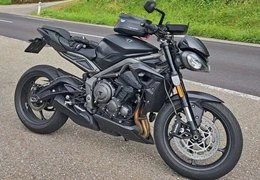 Gebrauchte Triumph Street Triple 765 R Gebrauchte Triumph Street Triple 765 R