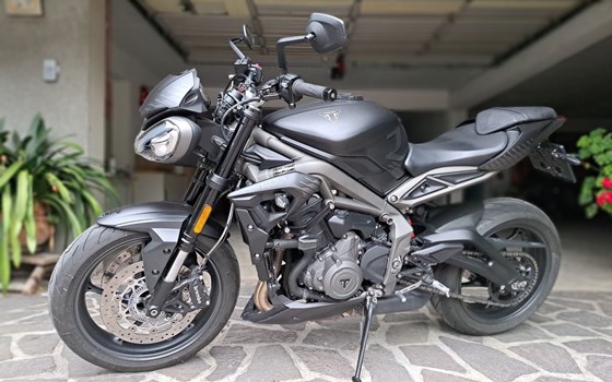 Gebrauchtmotorrad Triumph Street Triple 765 R - Bild 10 Gebrauchtmotorrad Triumph Street Triple 765 R - Bild 10