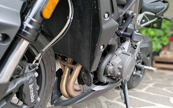Gebrauchtmotorrad Triumph Street Triple 765 R - Bild 18 Gebrauchtmotorrad Triumph Street Triple 765 R - Bild 18