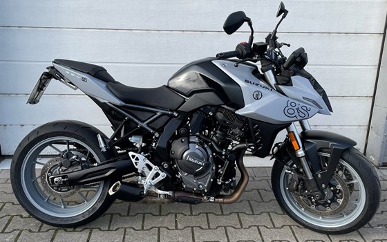 Gebrauchtmotorrad Suzuki GSX-8S - Bild 1