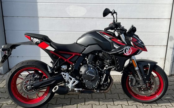Gebrauchtmotorrad Suzuki GSX-8S - Bild 1
