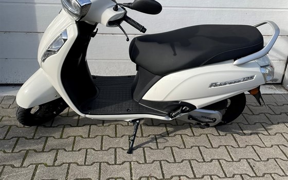 Gebrauchtmotorrad Suzuki Address 125 - Bild 3