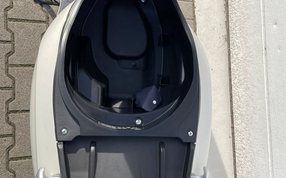 Gebrauchtmotorrad Suzuki Address 125 - Bild 7