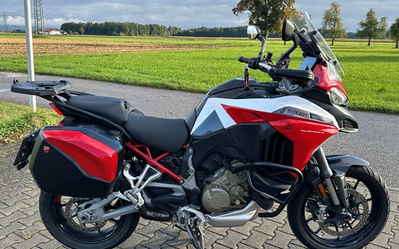 Gebrauchtmotorrad Ducati Multistrada V4 S - Bild 1 Gebrauchtmotorrad Ducati Multistrada V4 S - Bild 1