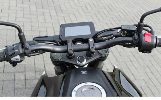 Gebrauchtmotorrad Honda CB300R - Bild 12