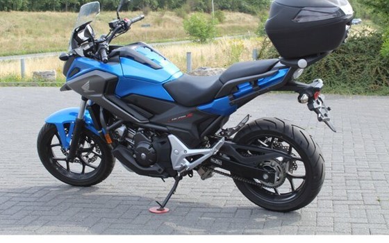 Gebrauchtmotorrad Honda NC750X DCT - Bild 12