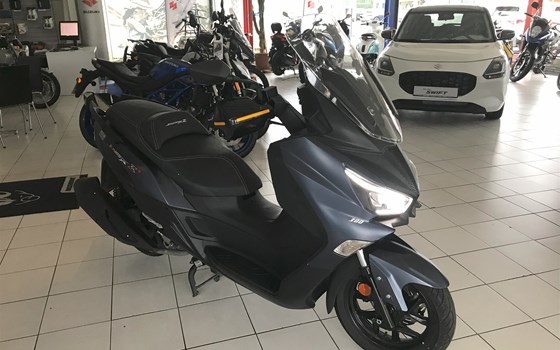 Gebrauchtmotorrad Sym Joymax Z+ 300i - Bild 23