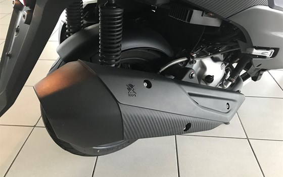 Gebrauchtmotorrad Sym Joymax Z+ 300i - Bild 25