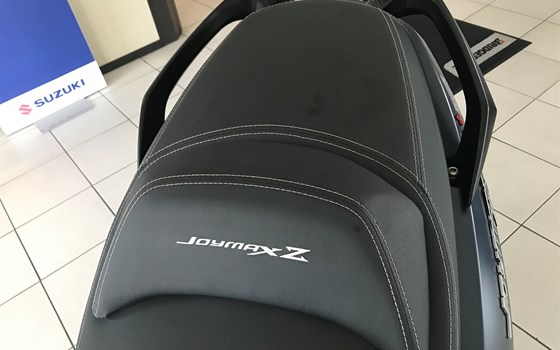 Gebrauchtmotorrad Sym Joymax Z+ 300i - Bild 9