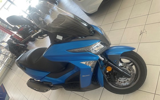 Gebrauchtmotorrad Kymco X-Town 300 ABS - Bild 15