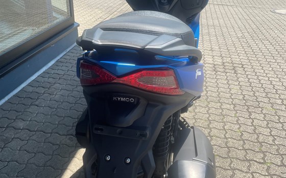 Gebrauchtmotorrad Kymco X-Town 300 ABS - Bild 4