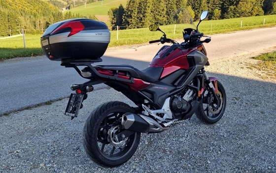 Gebrauchtmotorrad Honda NC750X - Bild 5 Gebrauchtmotorrad Honda NC750X - Bild 5