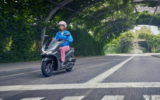 Neufahrzeug Honda PCX125 DX - Bild 7