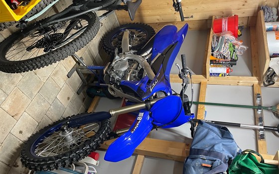 Gebrauchtmotorrad Yamaha YZ250F - Bild 3 Gebrauchtmotorrad Yamaha YZ250F - Bild 3