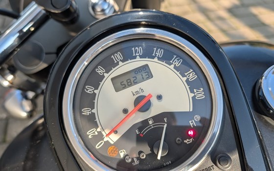 Gebrauchtmotorrad Kawasaki VN 900 Classic - Bild 7