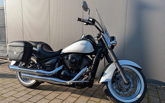 Gebrauchtmotorrad Kawasaki VN 900 Classic - Bild 3