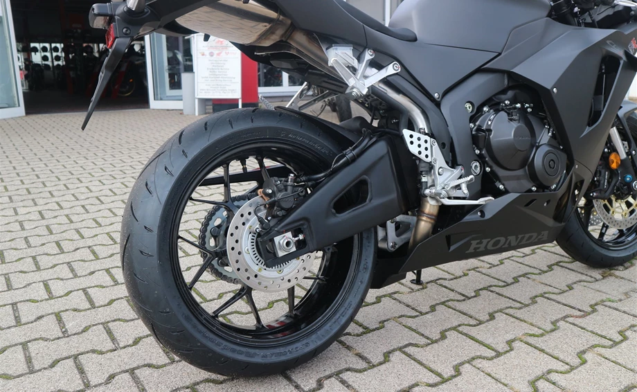 Offer Honda CBR600RR Bild 6: Offer Honda CBR600RR