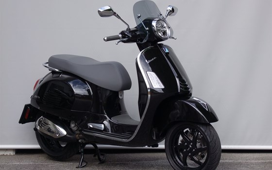 Gebrauchtmotorrad Vespa GTS 300 - Bild 16 Gebrauchtmotorrad Vespa GTS 300 - Bild 16