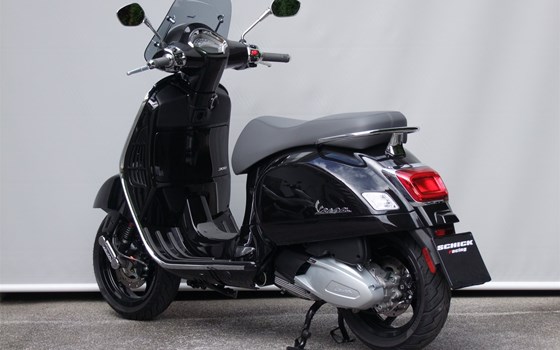 Gebrauchtmotorrad Vespa GTS 300 - Bild 7 Gebrauchtmotorrad Vespa GTS 300 - Bild 7