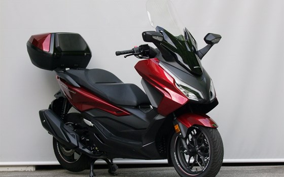 Gebrauchtmotorrad Honda Forza 350 - Bild 13 Gebrauchtmotorrad Honda Forza 350 - Bild 13