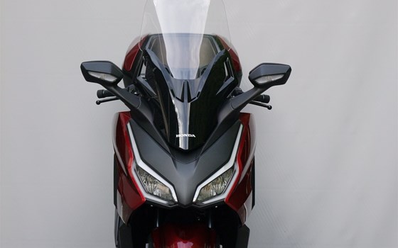 Gebrauchtmotorrad Honda Forza 350 - Bild 16 Gebrauchtmotorrad Honda Forza 350 - Bild 16