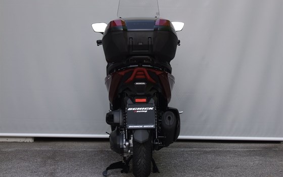 Gebrauchtmotorrad Honda Forza 350 - Bild 7 Gebrauchtmotorrad Honda Forza 350 - Bild 7