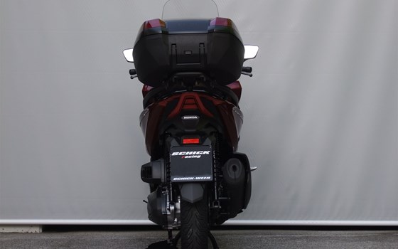 Gebrauchtmotorrad Honda Forza 350 - Bild 8 Gebrauchtmotorrad Honda Forza 350 - Bild 8